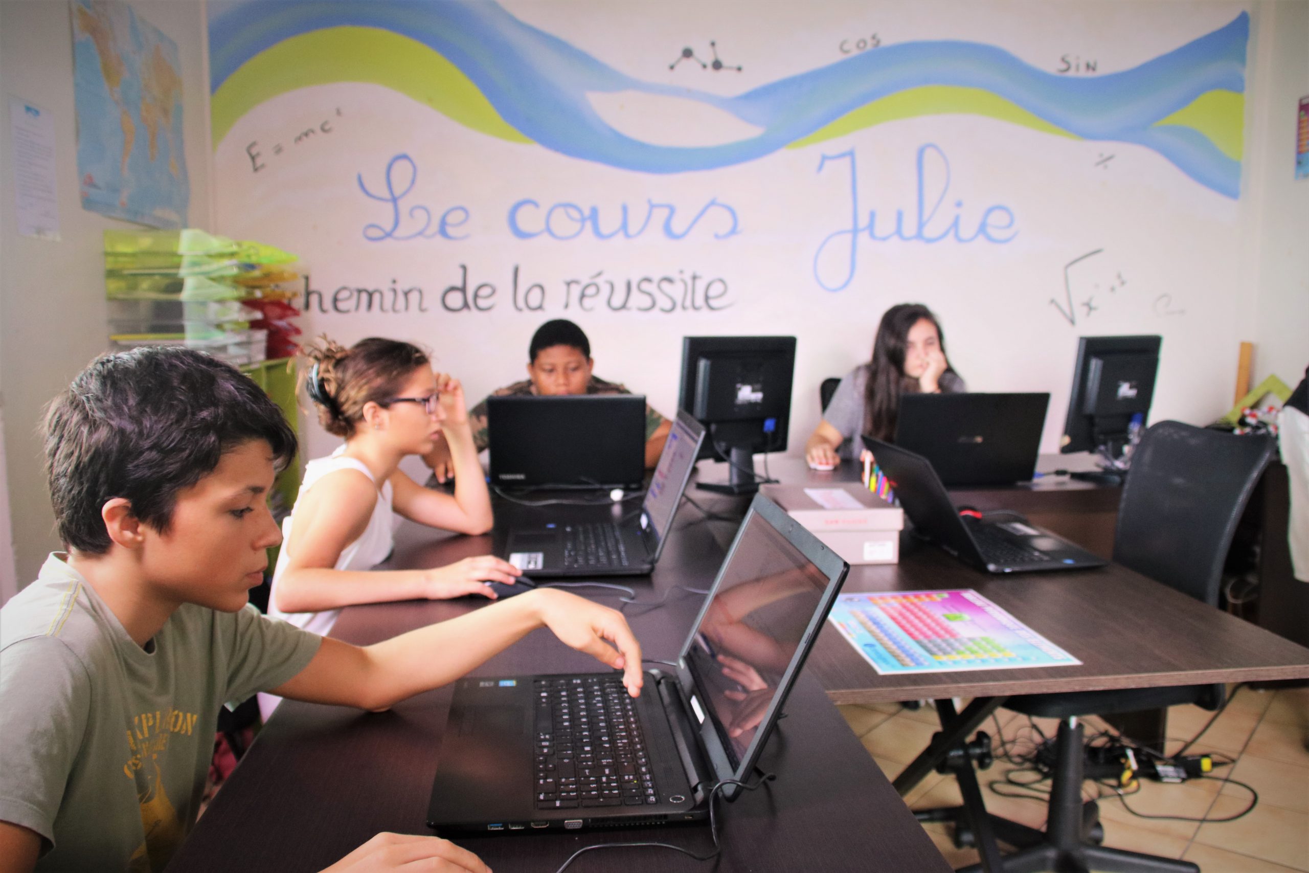 Première rentrée scolaire : comment accompagner votre enfant (et vous-même) avec douceur ?
